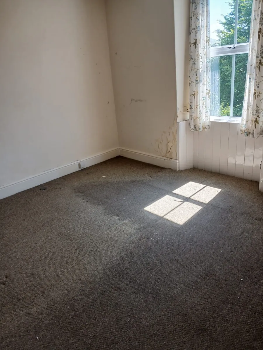 Back Room after clearance in Lowca